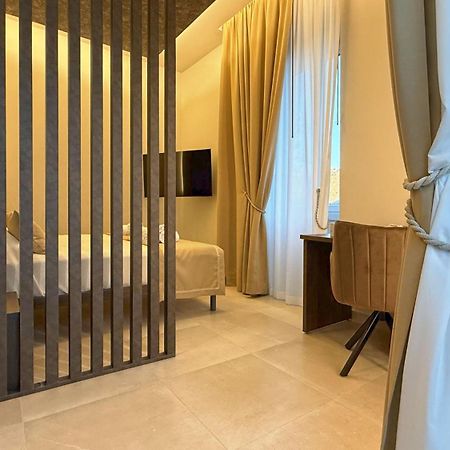 Shanti Rooms & Apartments Castello Bacoli Kültér fotó